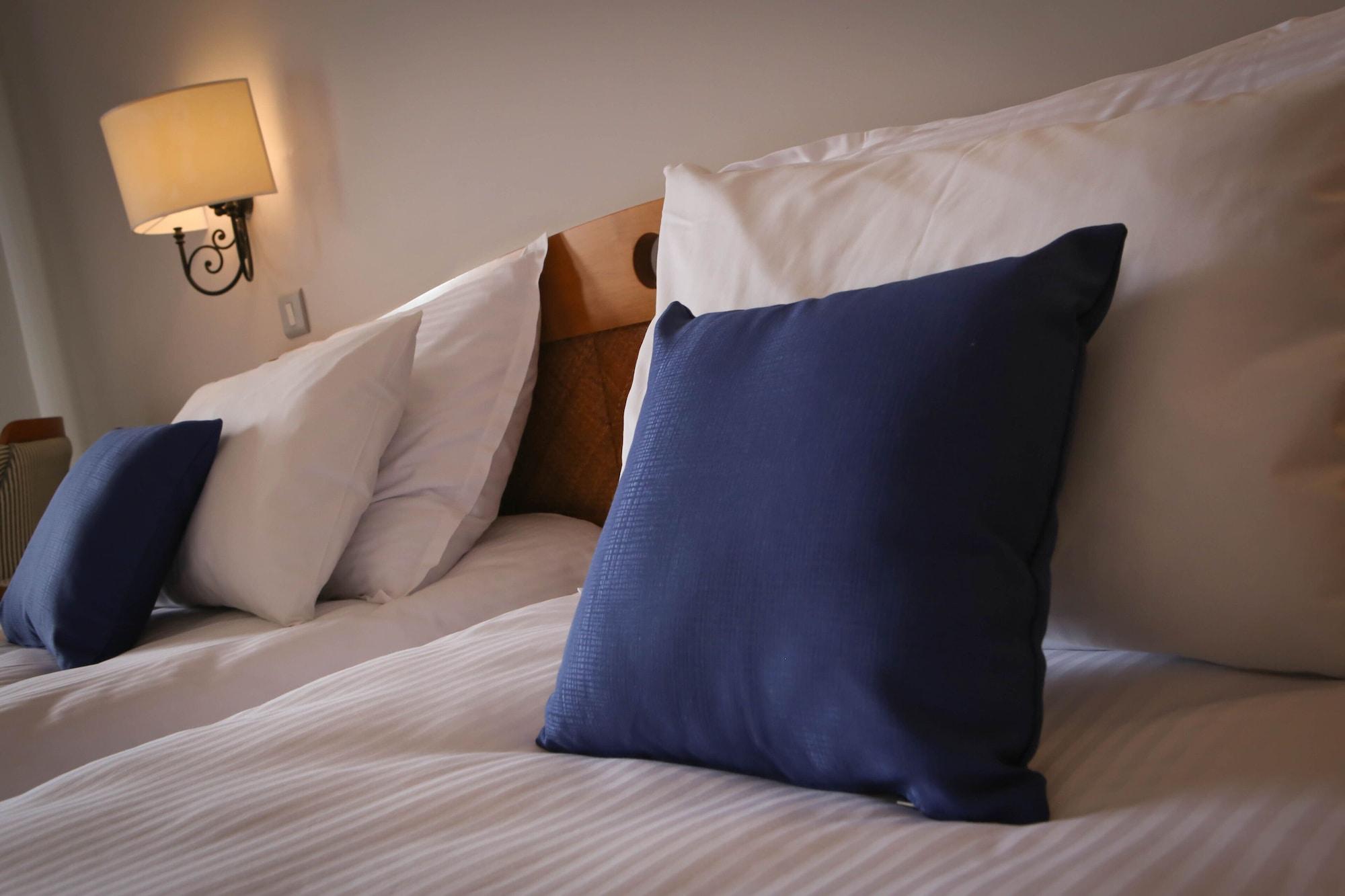Hotel Calypso Marsalforn Екстериор снимка