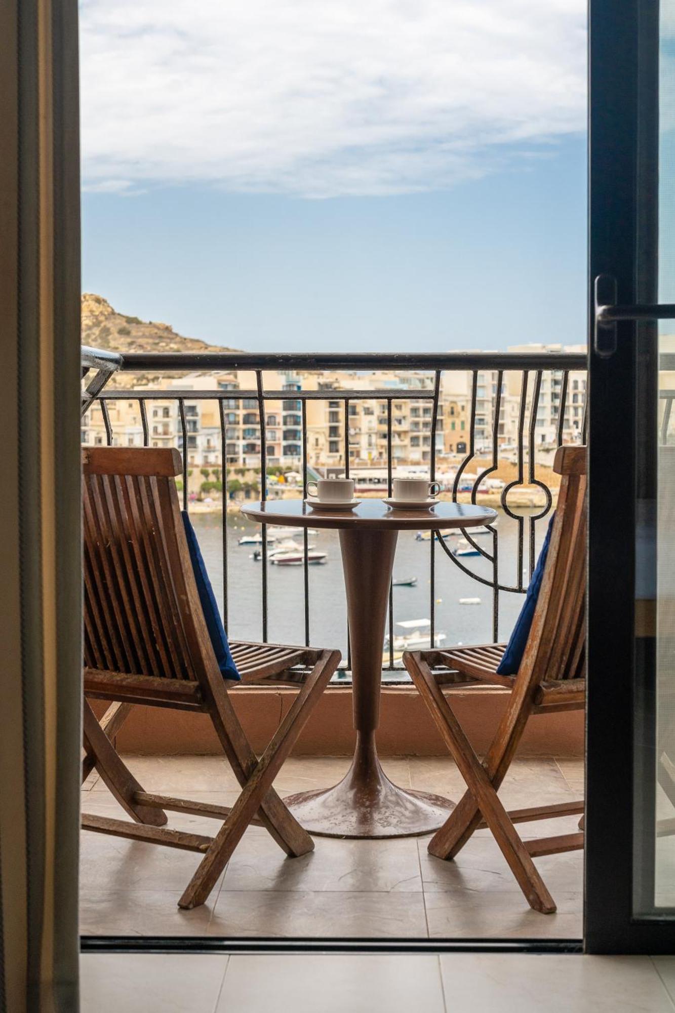 Hotel Calypso Marsalforn Екстериор снимка