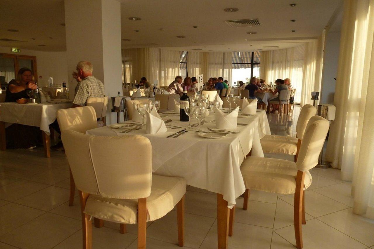Hotel Calypso Marsalforn Екстериор снимка